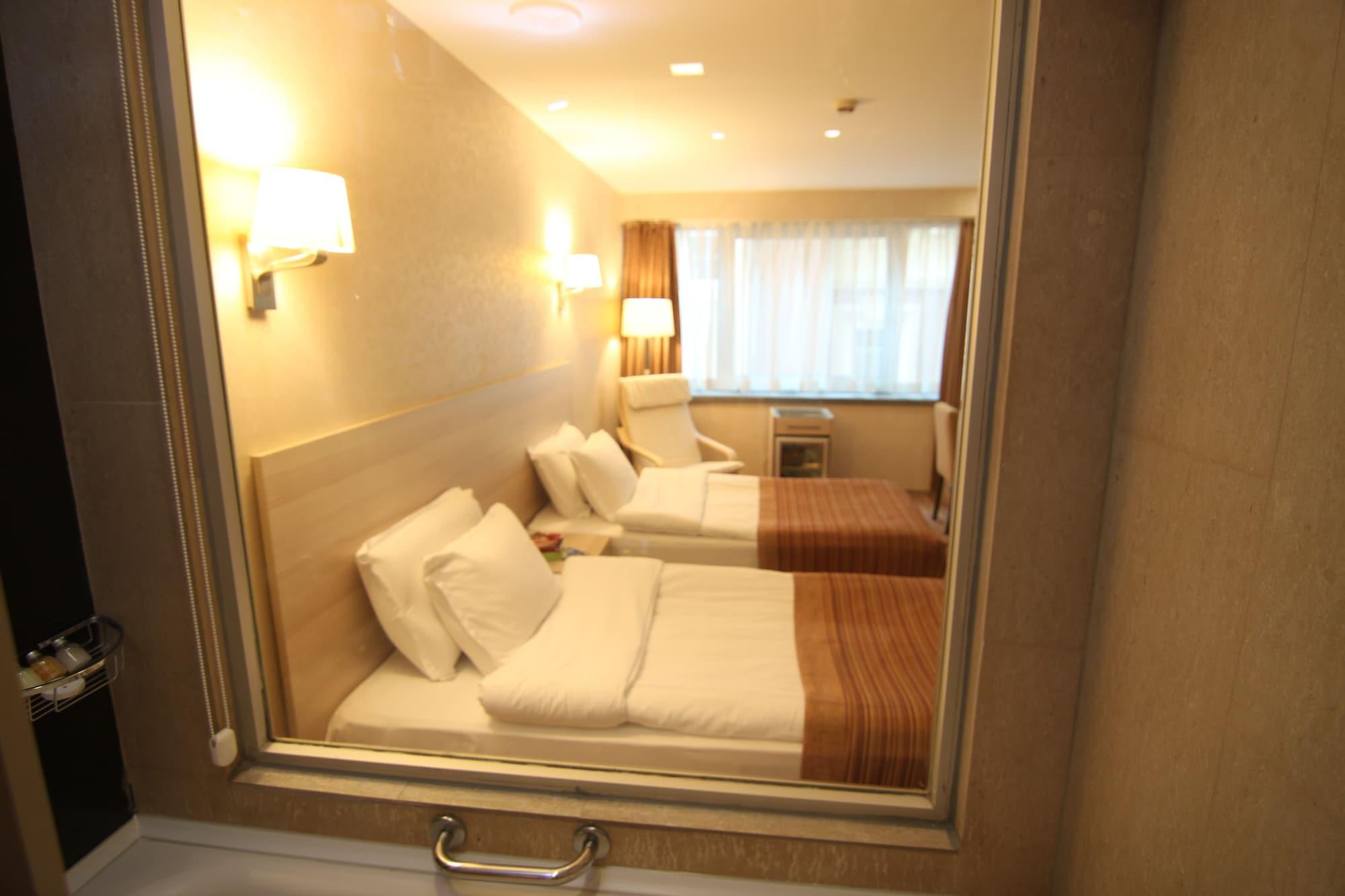 Ramada By Wyndham Ankara Hotel Ngoại thất bức ảnh