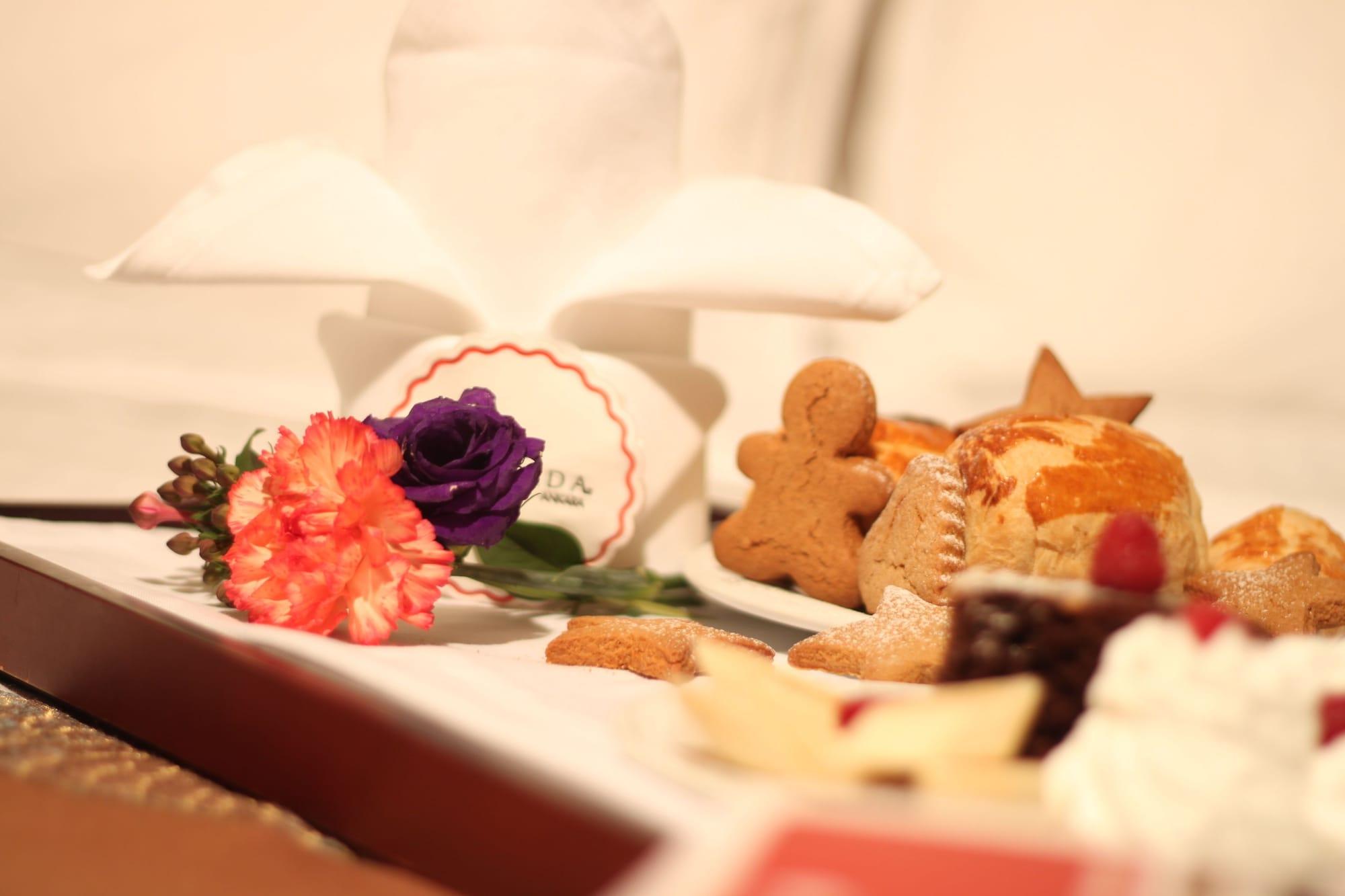 Ramada By Wyndham Ankara Hotel Ngoại thất bức ảnh