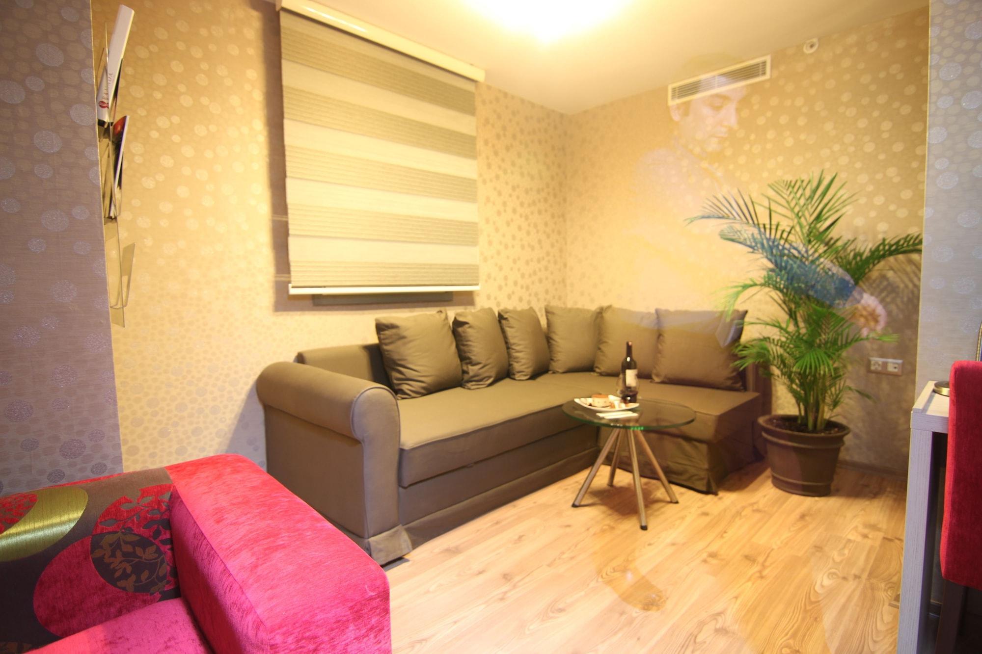 Ramada By Wyndham Ankara Hotel Ngoại thất bức ảnh