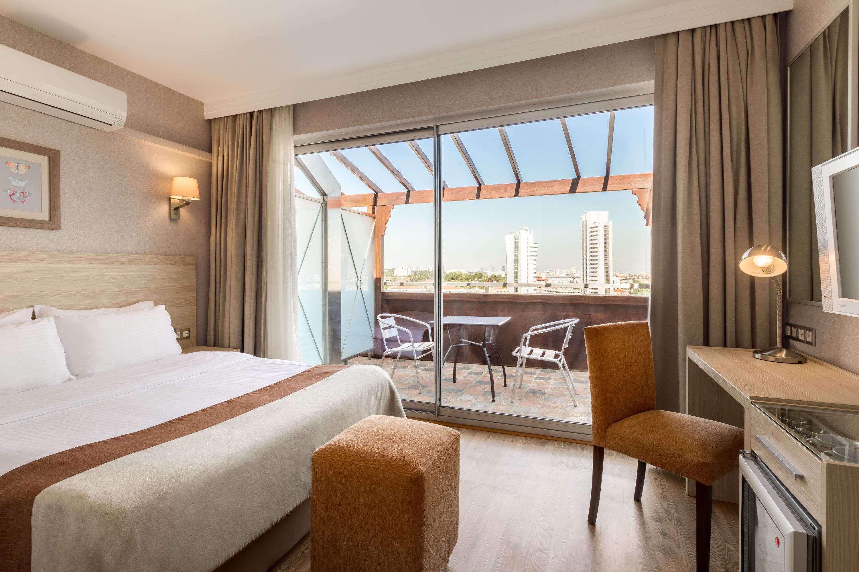 Ramada By Wyndham Ankara Hotel Ngoại thất bức ảnh