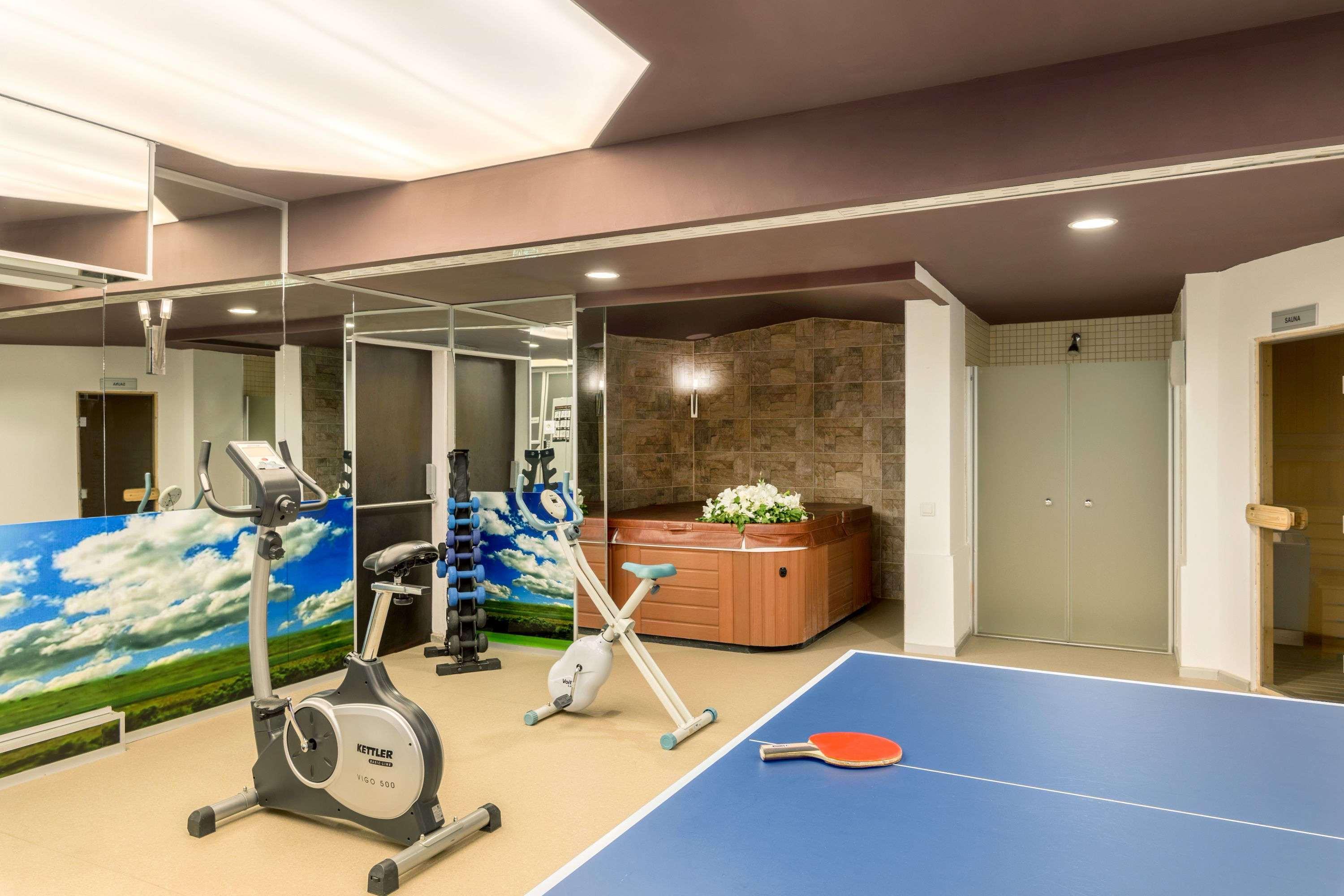 Ramada By Wyndham Ankara Hotel Ngoại thất bức ảnh