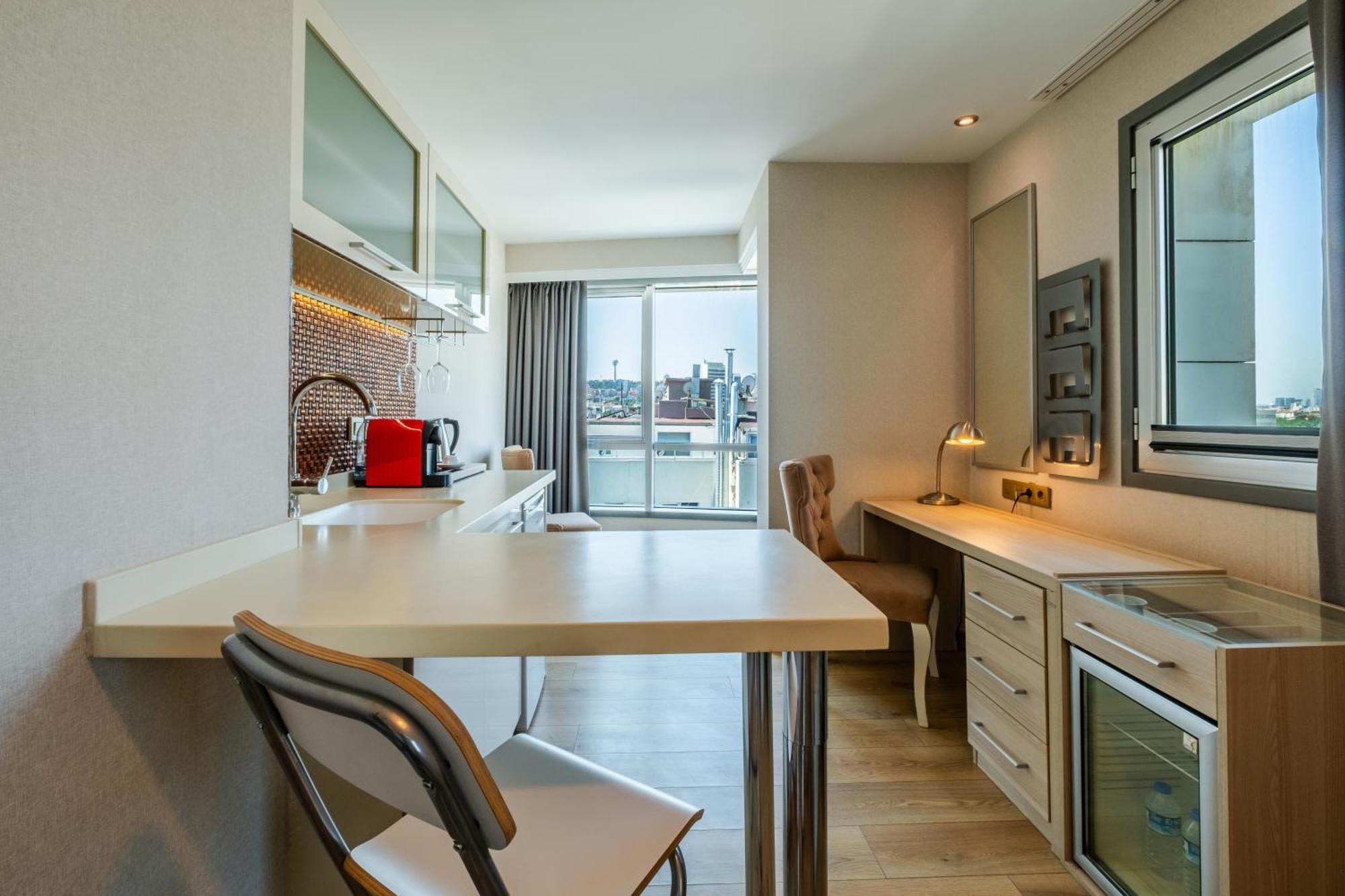 Ramada By Wyndham Ankara Hotel Ngoại thất bức ảnh