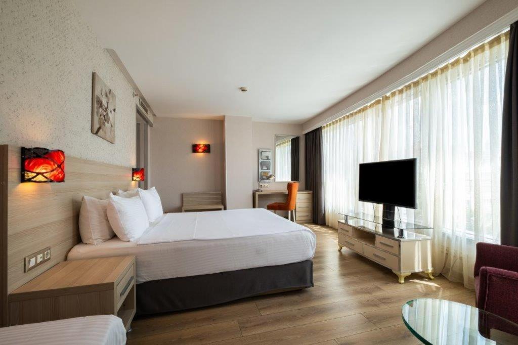 Ramada By Wyndham Ankara Hotel Ngoại thất bức ảnh