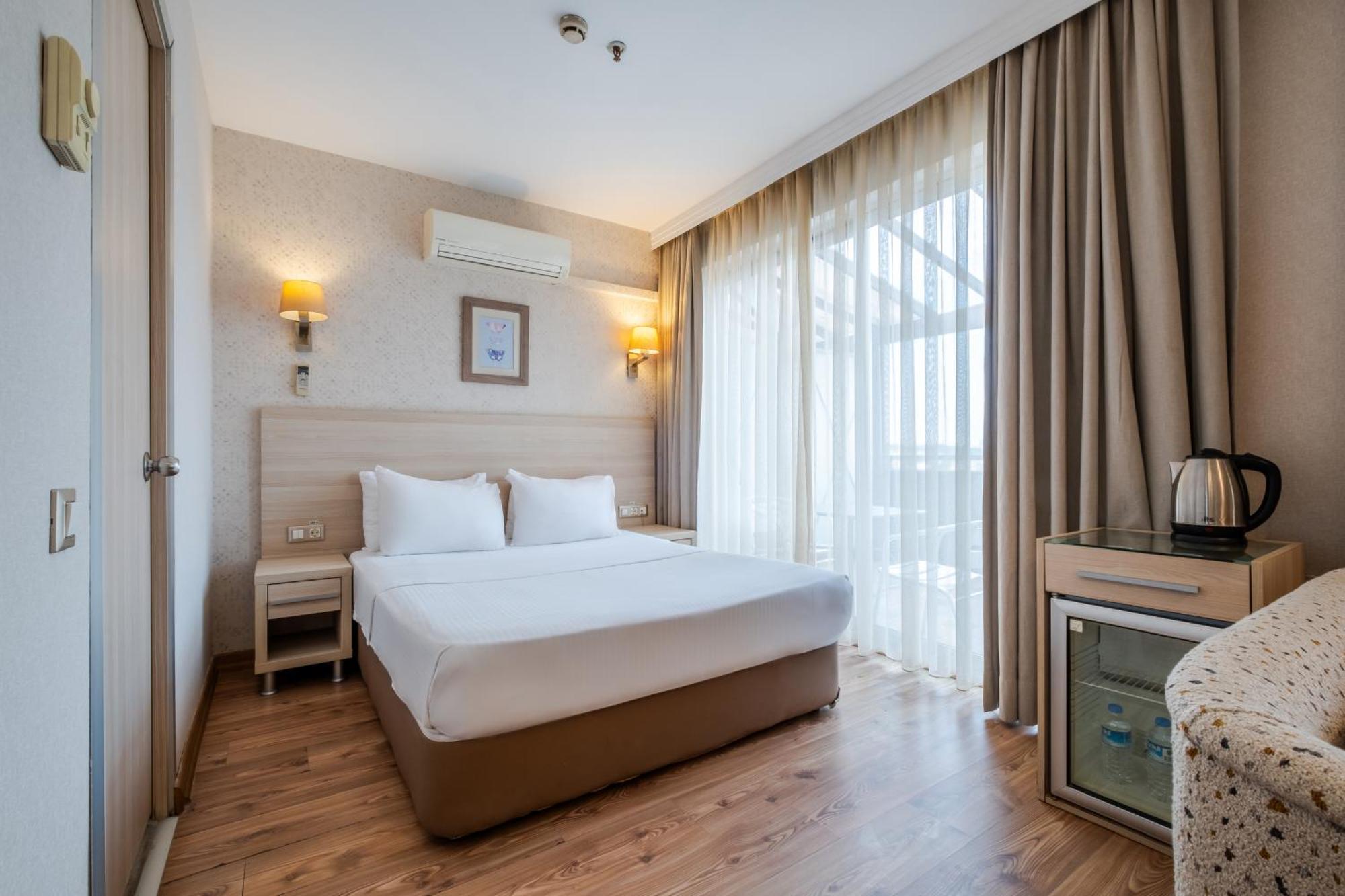 Ramada By Wyndham Ankara Hotel Ngoại thất bức ảnh