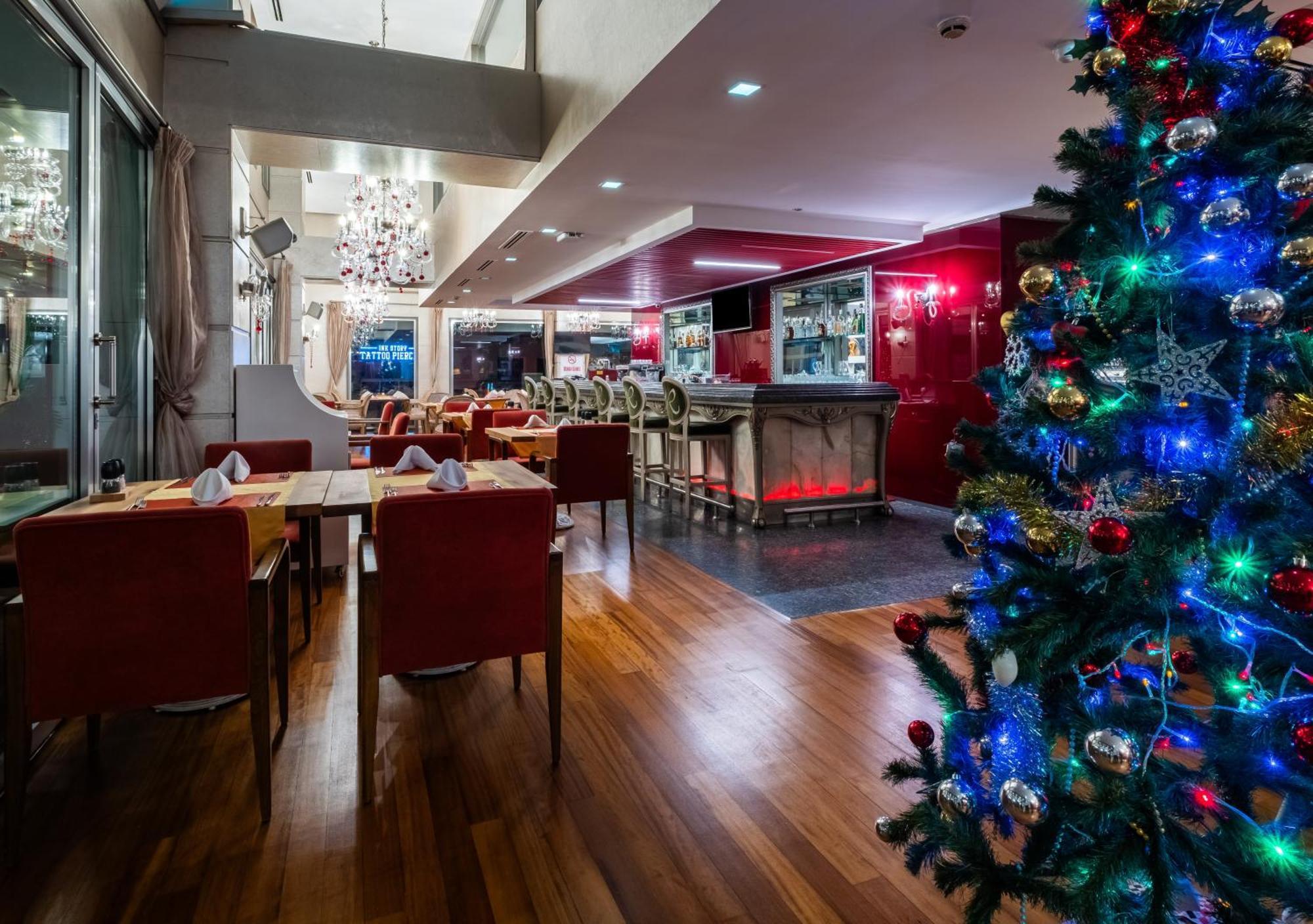 Ramada By Wyndham Ankara Hotel Ngoại thất bức ảnh